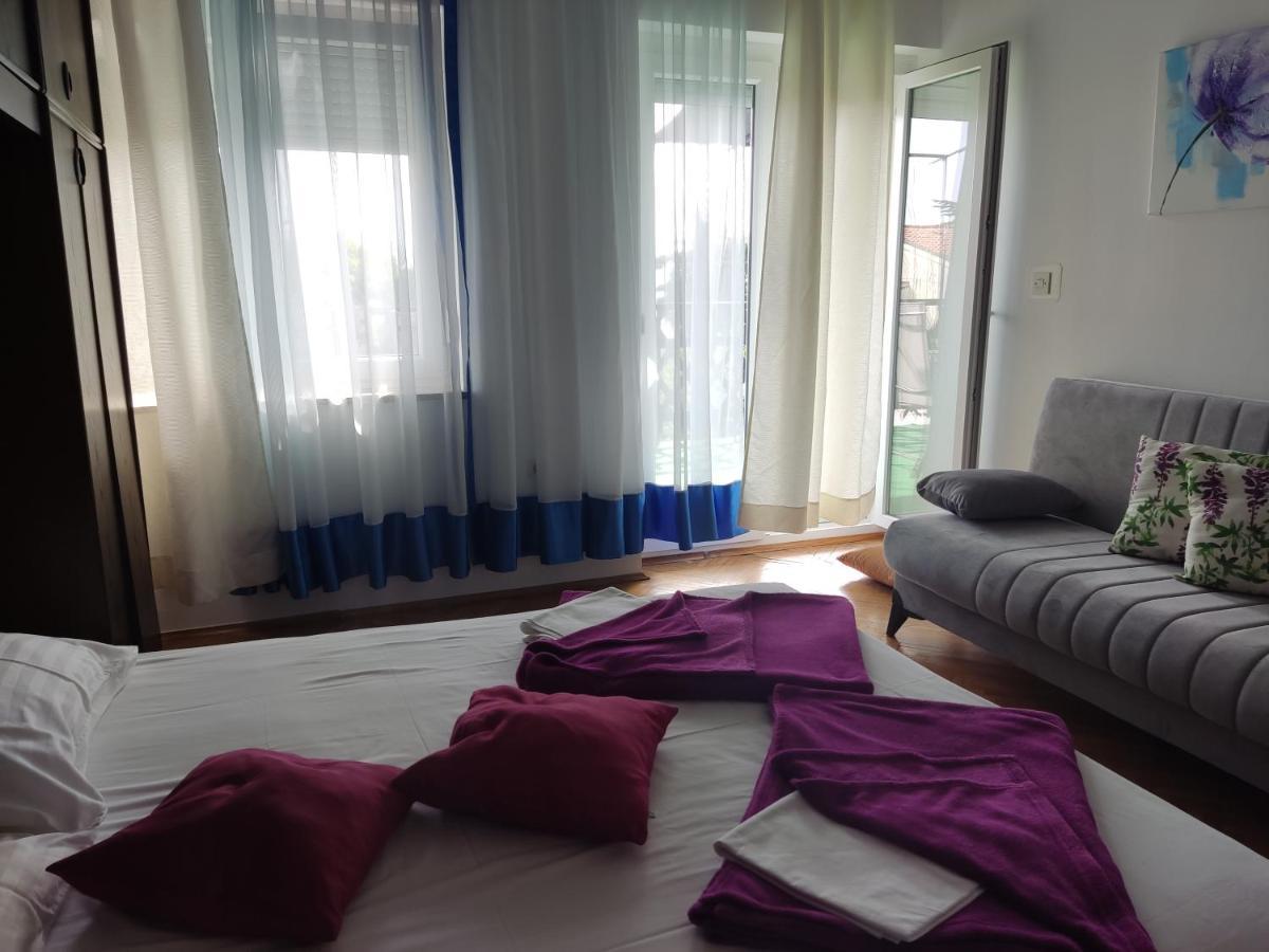 Apartment Teresa With Big Terrace Dramalj Crikvenica Exterior foto