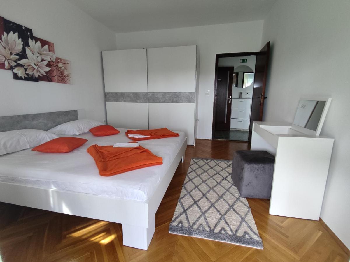 Apartment Teresa With Big Terrace Dramalj Crikvenica Exterior foto