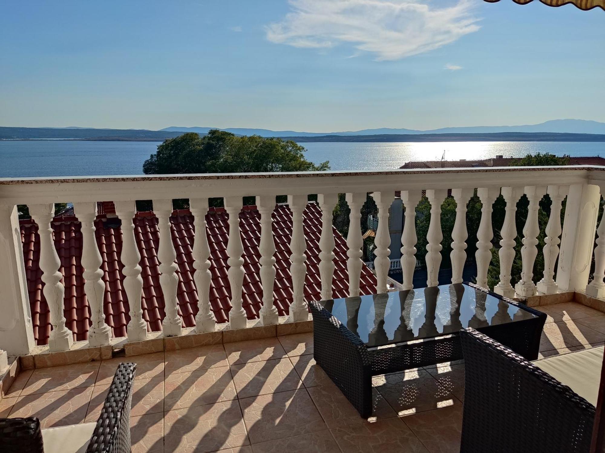 Apartment Teresa With Big Terrace Dramalj Crikvenica Exterior foto
