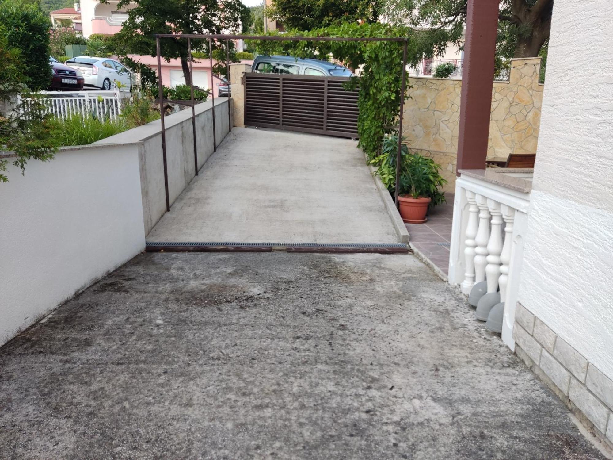 Apartment Teresa With Big Terrace Dramalj Crikvenica Exterior foto